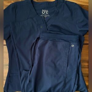 Barco One Scrub Set - Women’s Scrub Top Medium with Matching Pants Large Navy